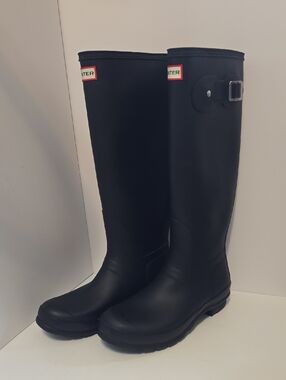 Hunter Matte Black Tall Rain Boots with Side Buckle Sz 10